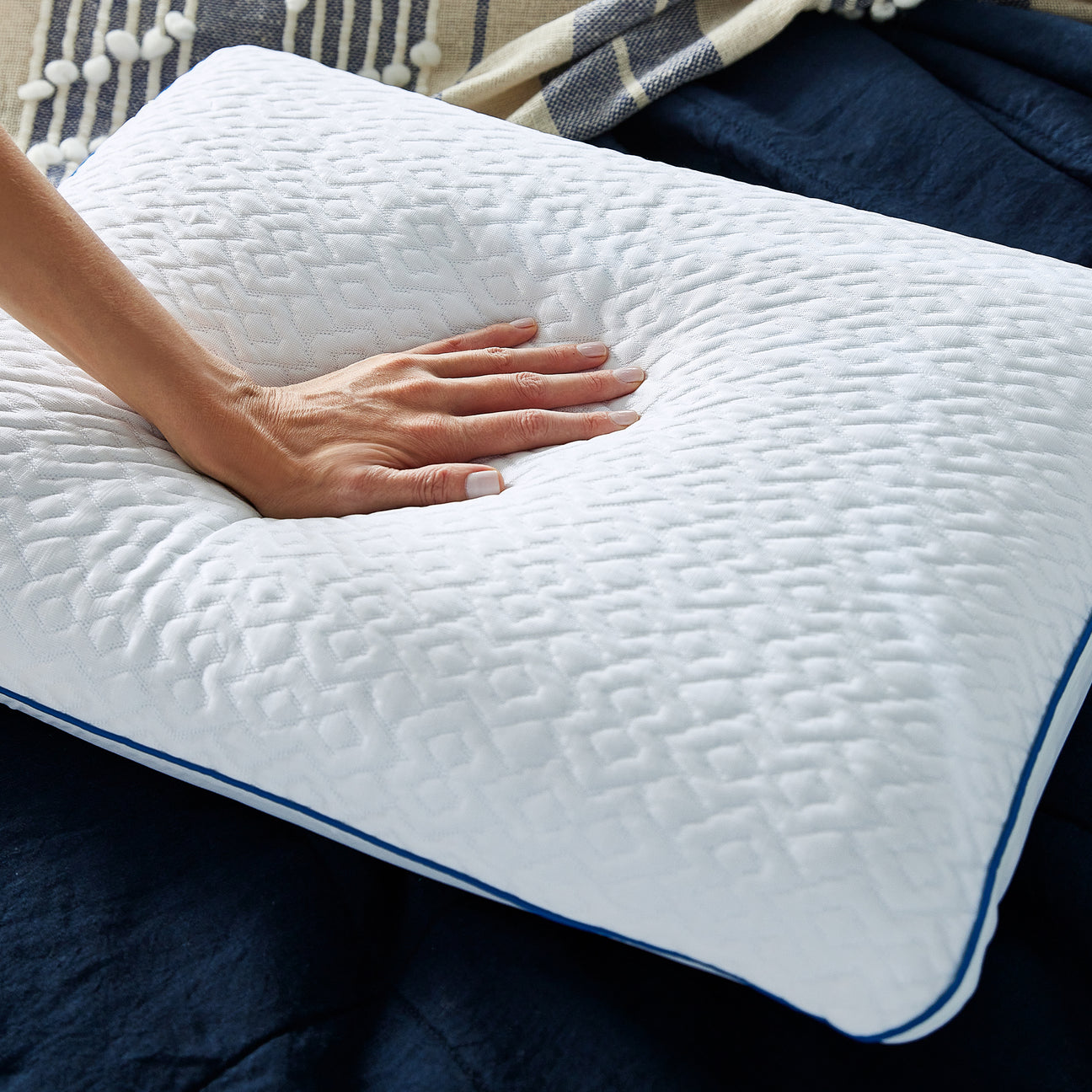 Forever Cool Gel Memory Foam Pillow