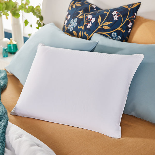 Reversible Cooling Gel Memory Foam Memory Foam Pillow with Hypoaller SleepInnovations